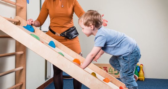 Kinderturnen: Fuchs-Gruppe mit Felix | 2  - 4 Jahre | München