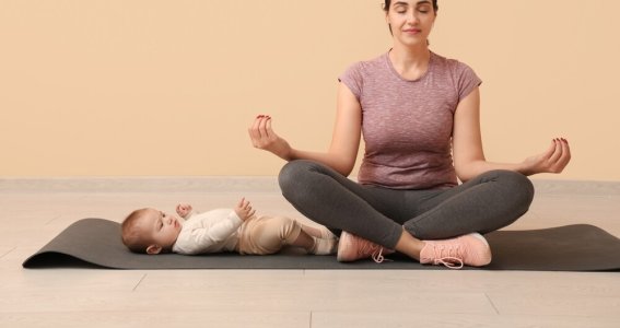 Mama-Baby-Yoga Soft & Stretch | 2 Monate - 1 Jahr | Au-Haidhausen