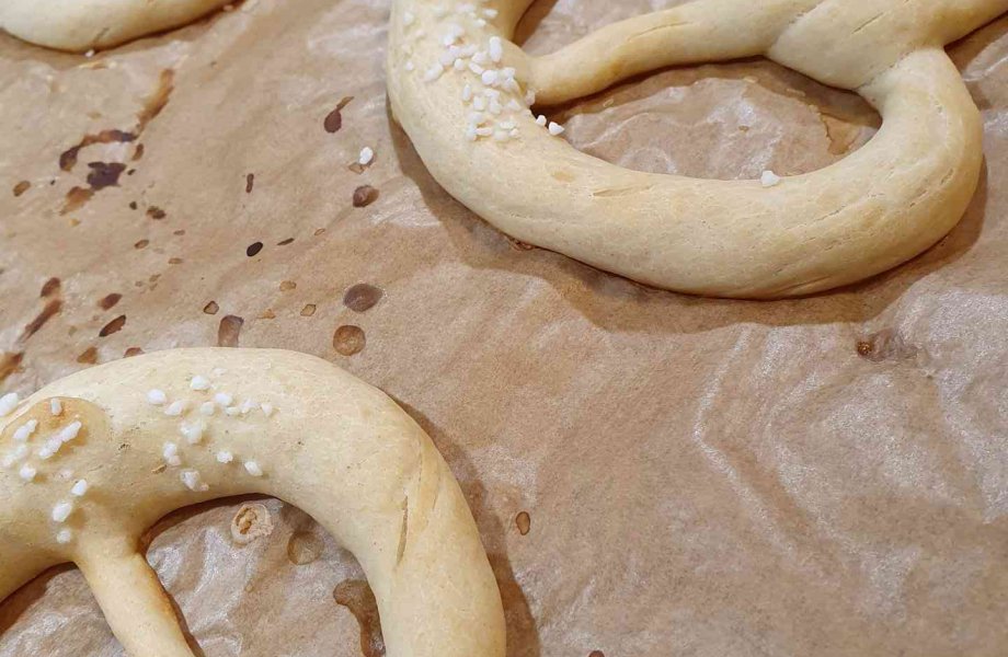 Bayrischer Backkurs: Brezen & Weißwurstfrühstück | Erwachsene | Schwanthalerhöhe