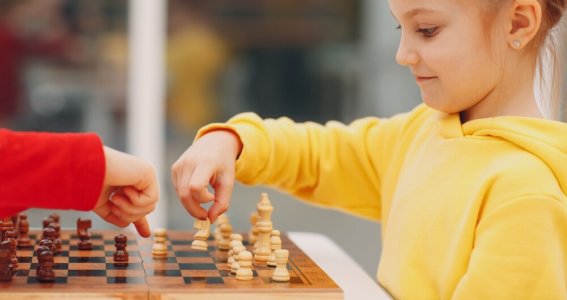 Weihnachts-Ferienschachkurs | 6  - 12 Jahre | Ludwigsvorstadt-Isarvorstadt