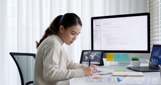 Künstliche Intelligenz Kompetenz für den Arbeitsp | Erwachsene | Online