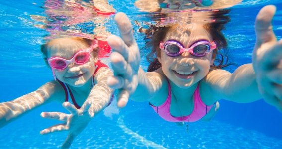 Sommerferien Schwimmkurs: Level 2 Stabilisierung | 4  - 12 Jahre | Au-Haidhausen