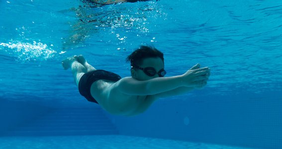 Sommerferien  Schwimmkurs: Level 3 Fortgeschritten | 4  - 12 Jahre | Au-Haidhausen