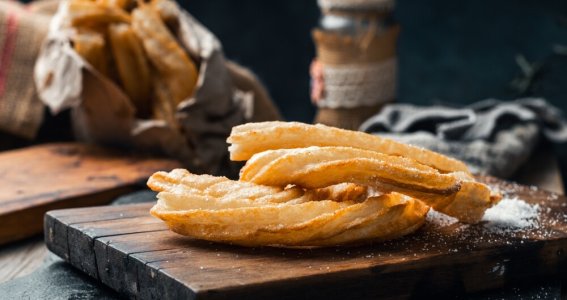 Backkurs: Churros - süß und herzhaft | Erwachsene | Online