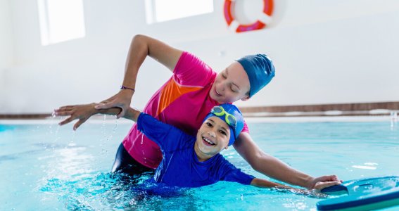 Anfänger Kinderschwimmen  | 4  - 12 Jahre | Bad Klosterlausnitz