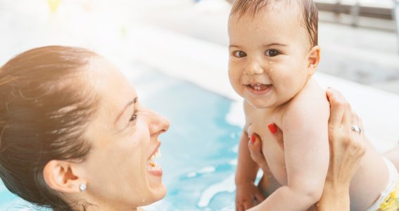Schwimmkurs: Babyschwimmen | 5 Monate - 1 Jahr | Wasserburg a. Inn