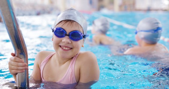 Ferien-Schwimmkurse Kinder Anfänger | 7  - 10 Jahre | Schwabing-West