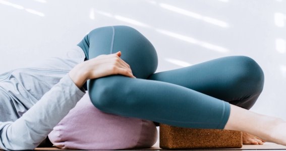 Yogakurs: Stress Release Yoga | Erwachsene | Au-Haidhausen