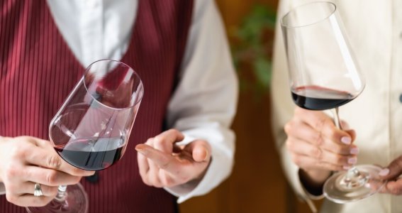 Weintasting: Atelier Ender meets TheWineClubAux | Erwachsene | Innenstadt