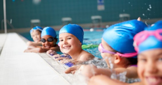 Schwimmkurs: Level 2 Stabilisierung | 4  - 12 Jahre | Sendling-Westpark