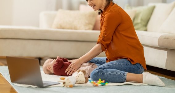 Harmonische Babymassage | 0  - 4 Monate | Online