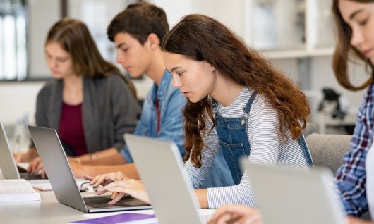 Workshop: Prompt Engineering Pro | 13  - 16 Jahre | München