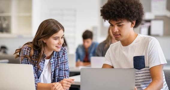 Workshop: Chatbots bauen (No-Code) | 13  - 16 Jahre | München
