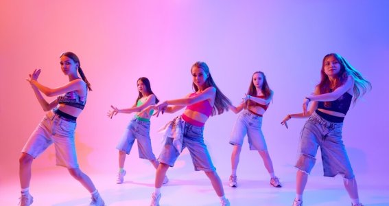 Kindertanzkurs: K-Pop | 8  - 12 Jahre | Riemerling