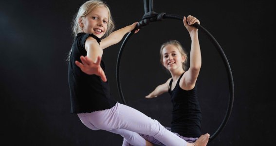 Herbstferiencamp: Luftartistik und Bodenakrobatik | 5  - 10 Jahre | Schwabing-Freimann