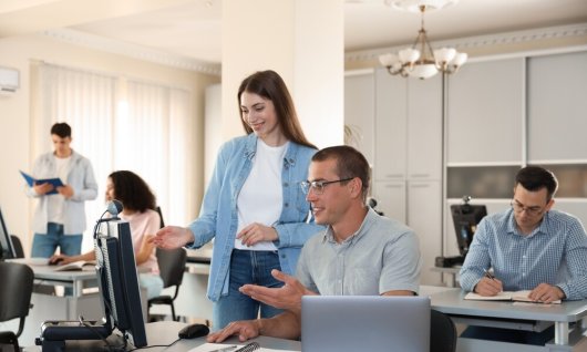 Canva für Einsteiger – kreativ gestalten | Erwachsene | Moosach