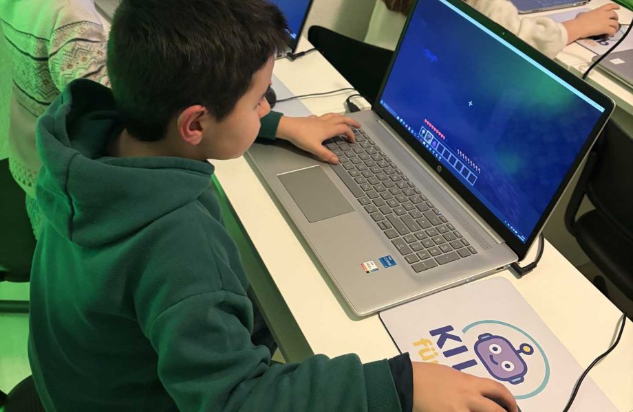Kurs "Minecraft trifft KI " | 8  - 12 Jahre | München